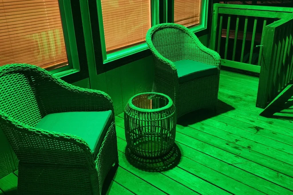 lake airbnb 12